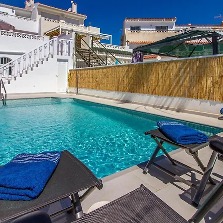Holiday home Amazing In With Kitchen Torrevieja