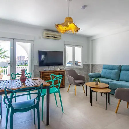 Amazing In With Kitchen Holiday home *